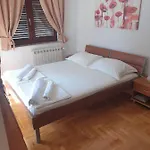 Nada Trogir
