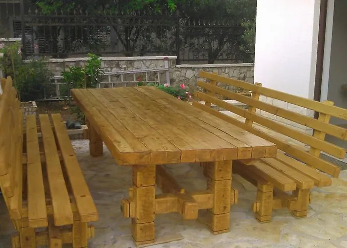 Nada Apartman Trogir