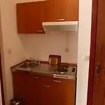 Nada דירה טרוגיר